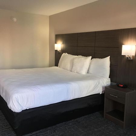 Days Inn & Suites By Wyndham Charleston Airport West Βόρειο Τσάρλεστον Εξωτερικό φωτογραφία